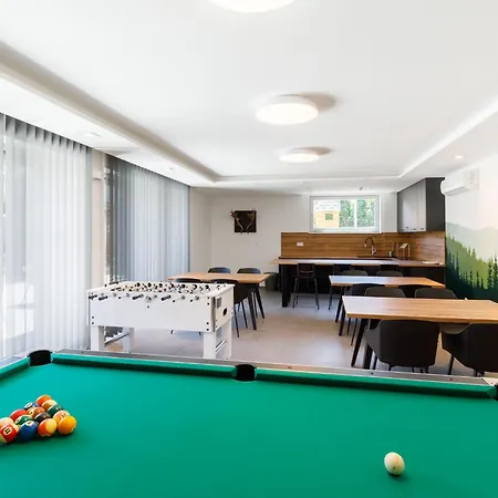 Studio Park 2 By Interhome *