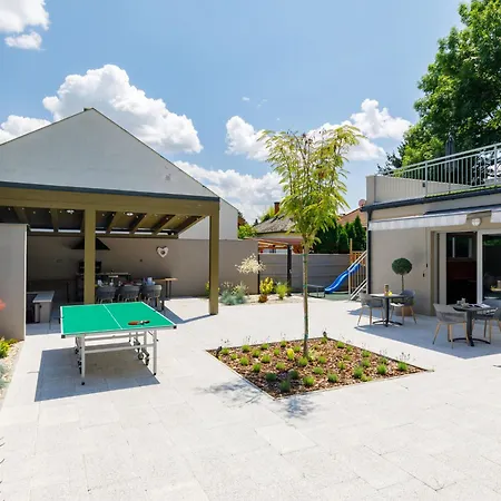 Studio Park 2 By Interhome *